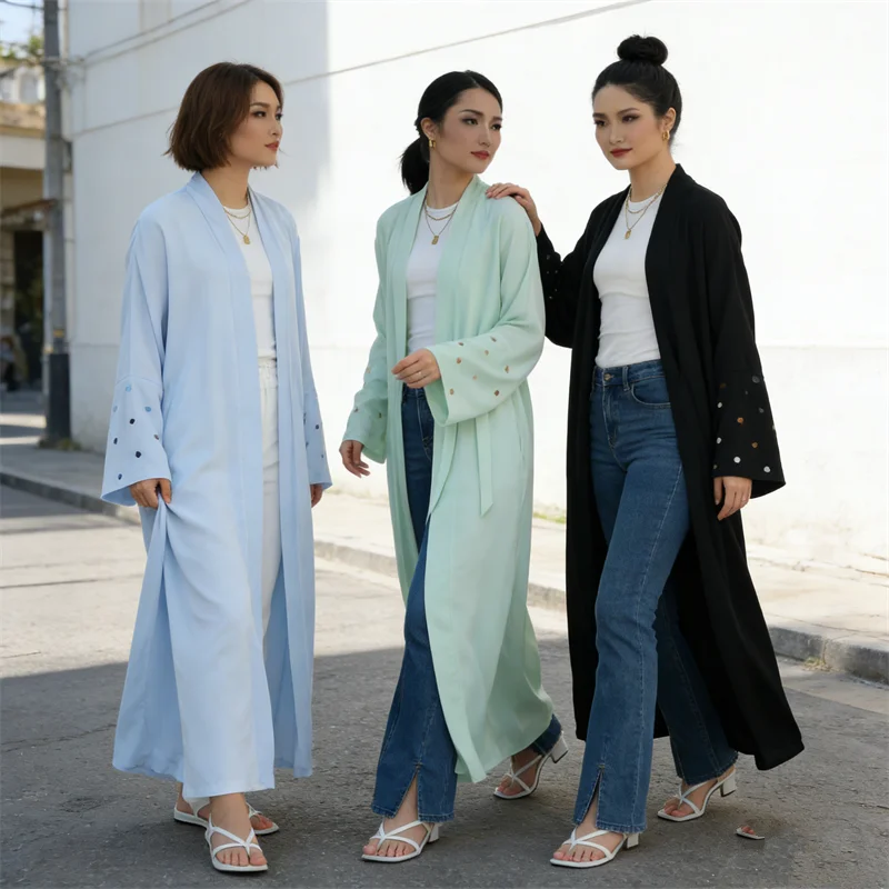 Embroidery Kebaya - Długa szata z haftem w kształcie